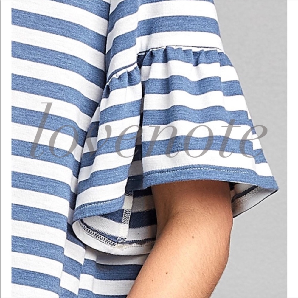 🇺🇸 Short Sleeve Ruffle Sleeve Striped Top Blouse - Picture 4 of 5